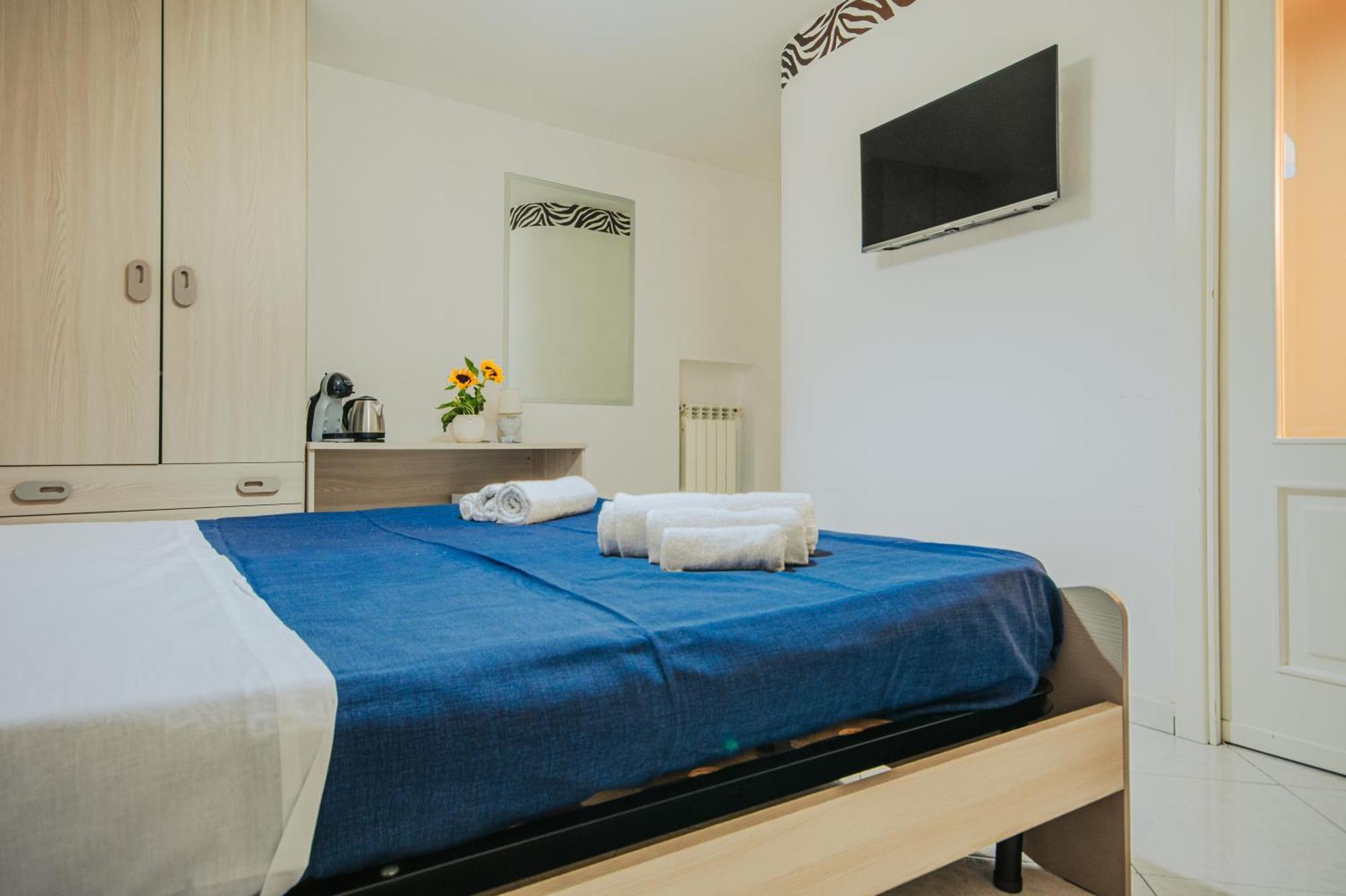 Napoli Centro, Dm Suites エクステリア 写真
