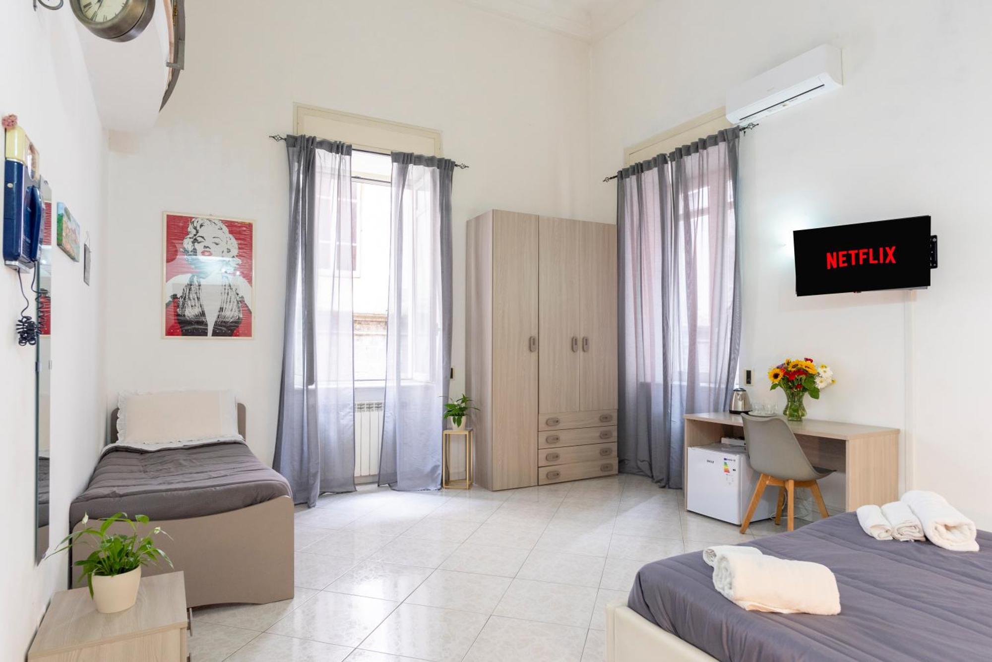 Napoli Centro, Dm Suites エクステリア 写真