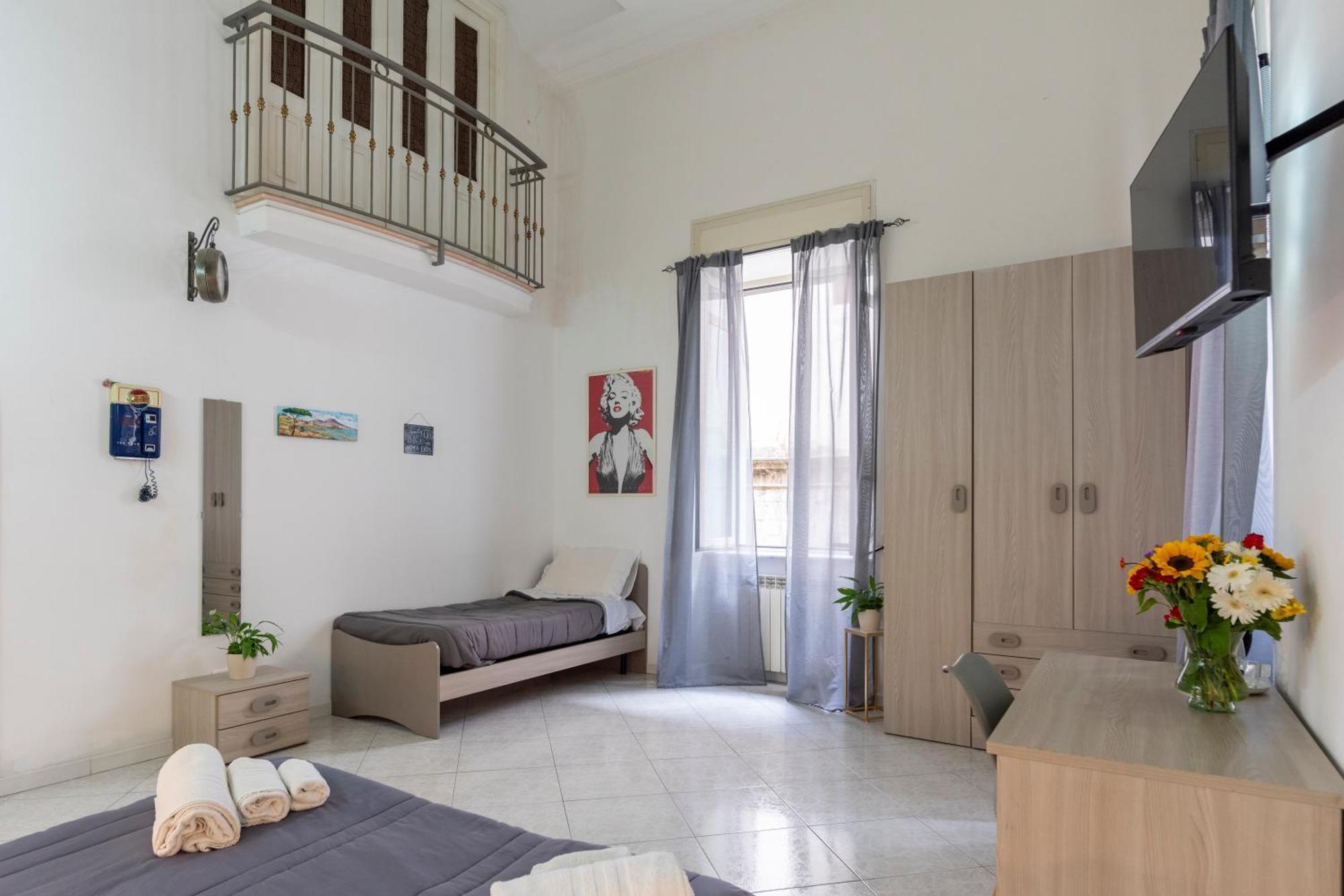 Napoli Centro, Dm Suites エクステリア 写真
