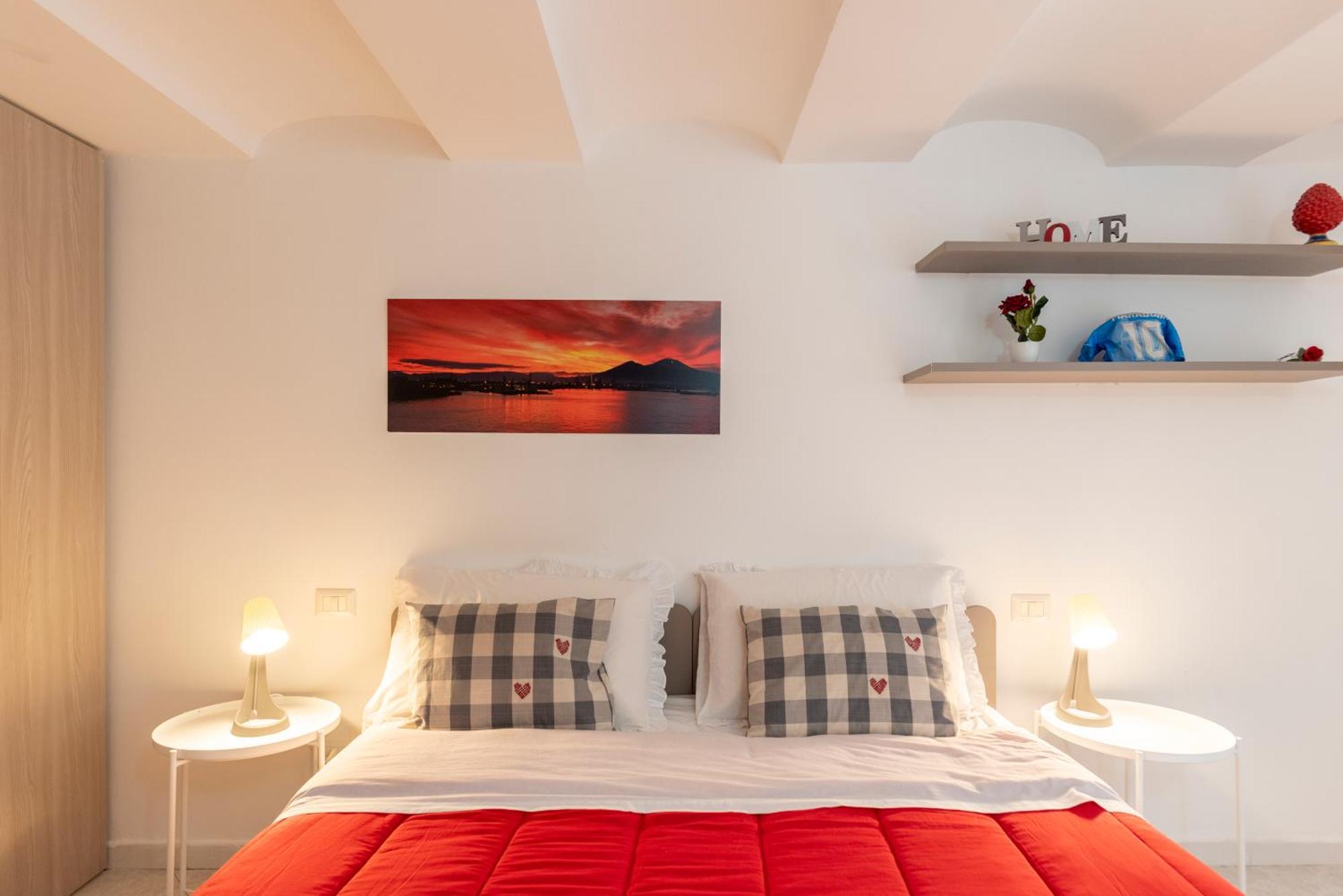 Napoli Centro, Dm Suites エクステリア 写真