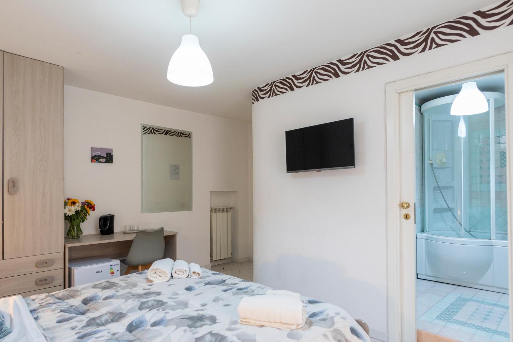 Napoli Centro, Dm Suites エクステリア 写真